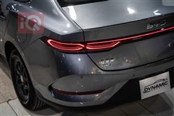 بی وای دی Qin Plus